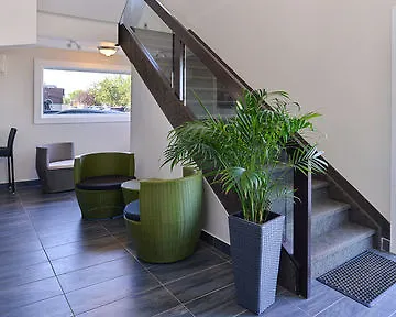Hotel Economy Inn Edmonton