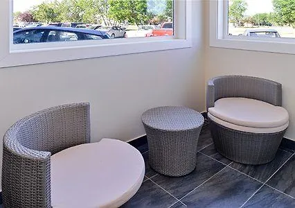 Economy Inn Edmonton 2*,  Canada