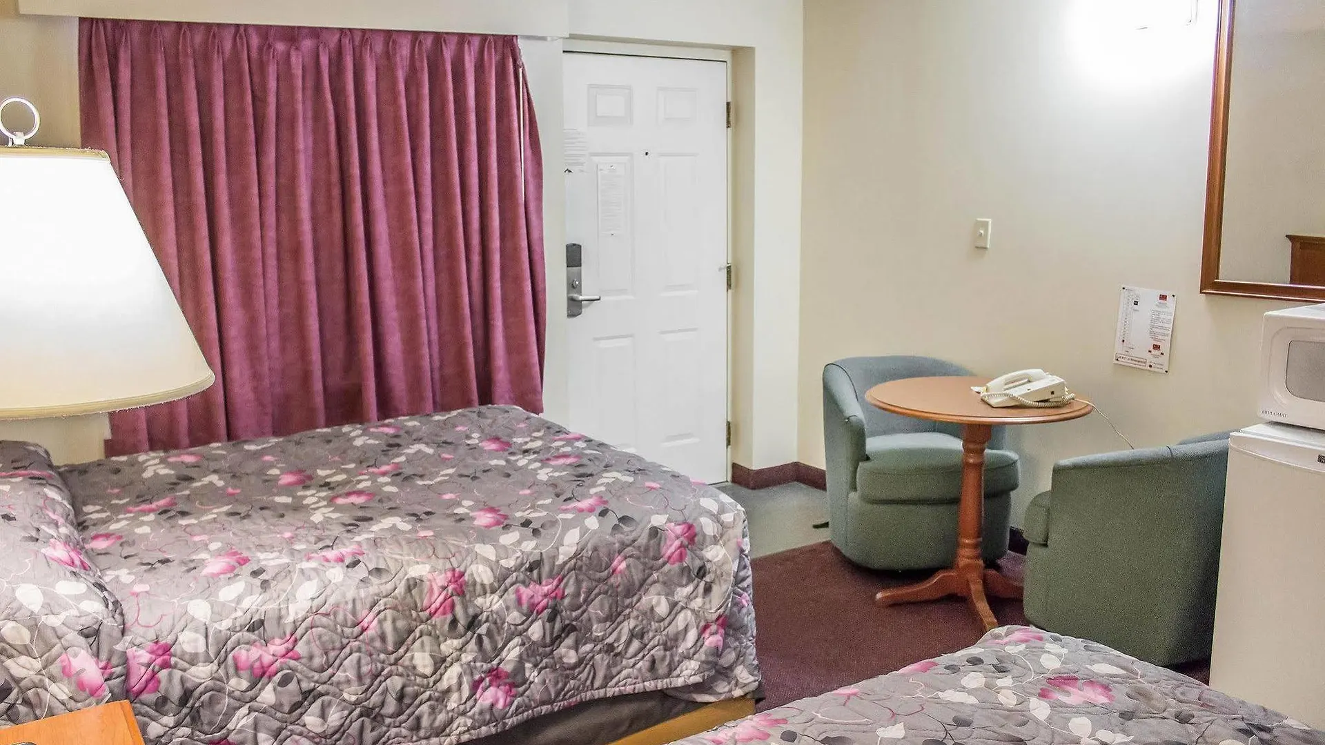 Economy Inn Edmonton Hotel